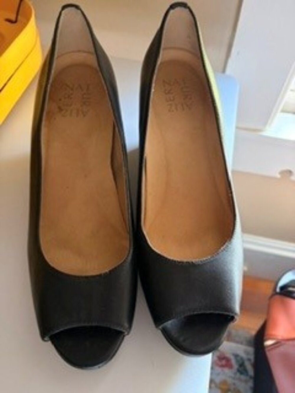 Naturalizer Leather Peep Toe Wedge Pumps – Black, Size 8